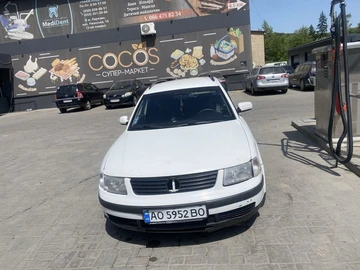 Авто Volkswagen Passat Variant 1998 № 8829504