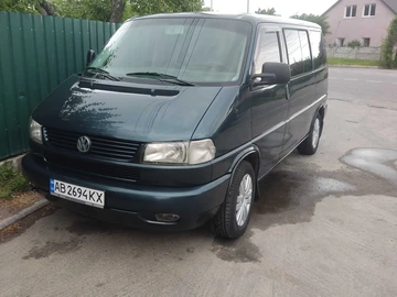 Авто Volkswagen Multivan 2002 № 8829565