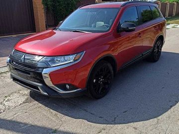 Авто Mitsubishi Outlander 2018 № 8829586
