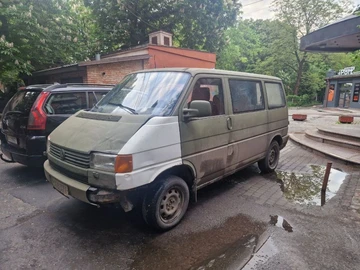 Авто Volkswagen Transporter 1994 № 8829704