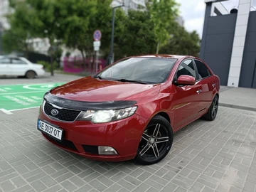 Авто KIA Cerato Forte  2011 № 8829795