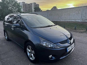 Авто Mitsubishi Grandis 2006 № 8829810