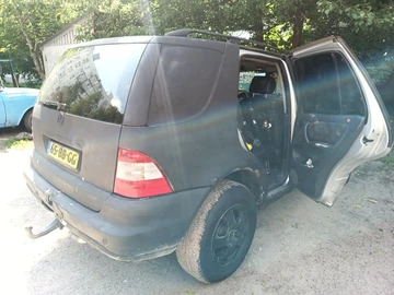 Авто Mercedes Ml Серия 2001 № 8829837