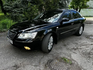 Авто Hyundai Sonata 2009 № 8829963