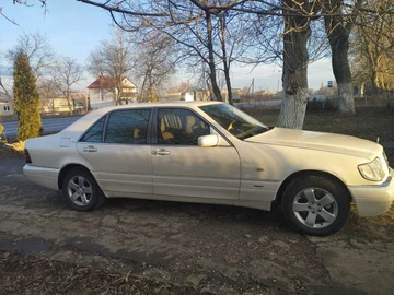 Авто Mercedes S Серия 1995 № 8830038