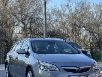 Авто Opel Astra 2011 № 8830052