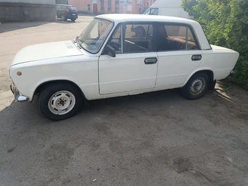 Авто ВАЗ 2101 1978 № 8830105