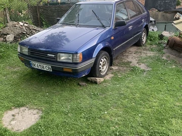 Авто Mazda 323 1986 № 8830258