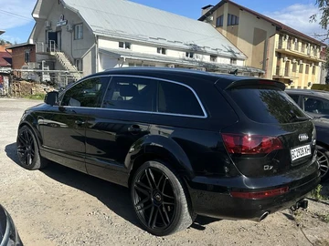 Авто Audi Q7 2007 № 8830311