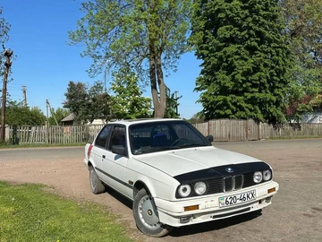 Авто BMW 3 Серия 1989 № 8830346
