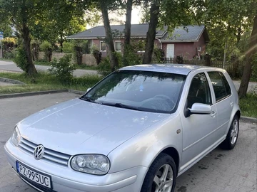 Авто Volkswagen Golf 1998 № 8830378