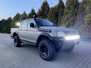 Авто Mitsubishi L 200 2005 № 8830402