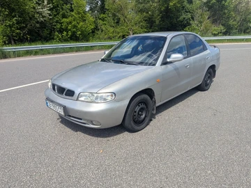 Авто Daewoo Nubira 1999 № 8830522