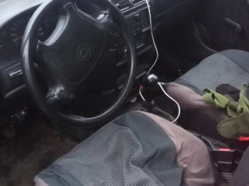 Авто Opel Vectra 1994 № 8830597