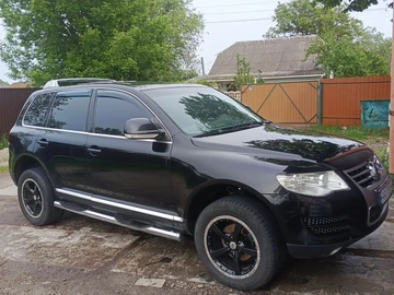 Авто Volkswagen Touareg 2007 № 8830609