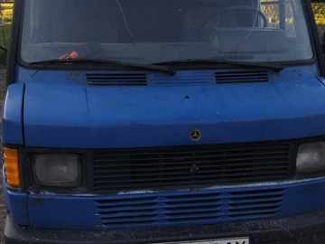 Авто Mercedes 8 1997 № 8830628