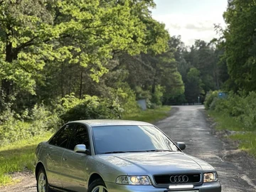 Авто Audi A4 1999 № 8830731