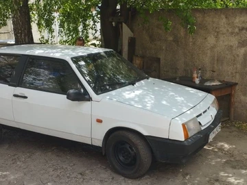 Авто ВАЗ 2108 1992 № 8830751