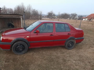 Авто Volkswagen Vento 1996 № 8830919