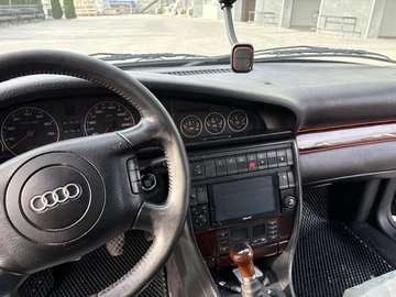 Авто Audi A6 1993 № 8830961