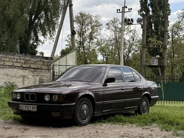Авто BMW 5 Серия 1990 № 8831025