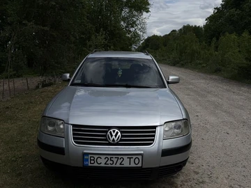 Авто Volkswagen Passat Variant 2002 № 8831051