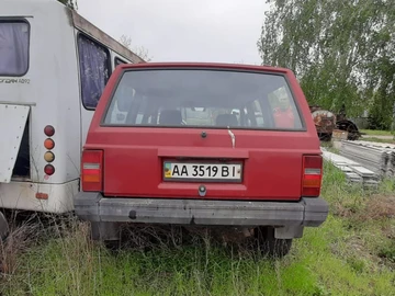 Авто Jeep Cherokee 1992 № 8831246