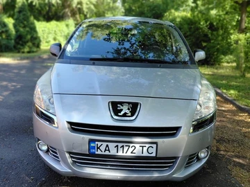 Авто Peugeot 5008 2011 № 8831272