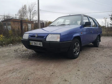 Авто Skoda Forman 1994 № 8831381