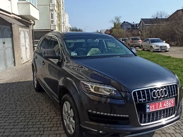 Авто Audi Q7 2015 № 8831450