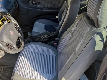 Авто Mitsubishi Colt 1995 № 8831458
