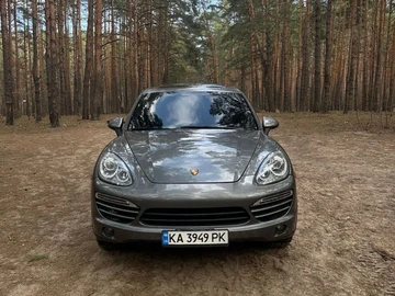 Авто Porsche Cayenne 2014 № 8831635