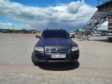 Авто Volkswagen Touareg 2004 № 8831642