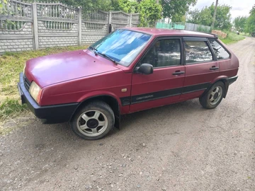 Авто ВАЗ 2109 1993 № 8831667