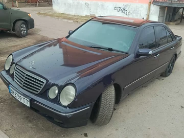 Авто Mercedes E Серия 2001 № 8831789
