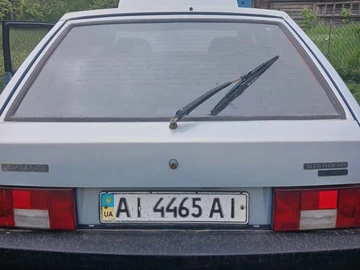Авто ВАЗ 2109 1999 № 8831878