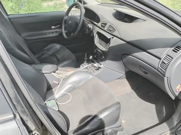 Авто Renault 4 2004 № 8832004