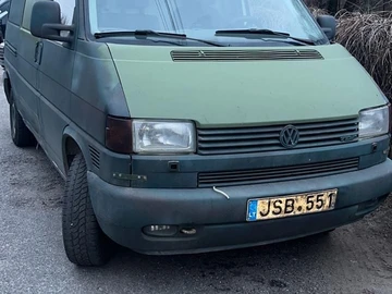 Авто Volkswagen Transporter 2001 № 8832015