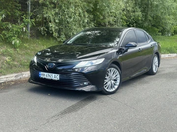 Авто Toyota Camry 2019 № 8832024