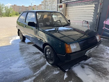 Авто ЗАЗ 1102 2000 № 8832081