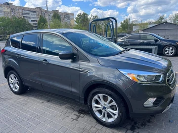 Авто Ford Escape 2019 № 8832116