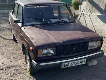 Авто ВАЗ 2107 2004 № 8832192