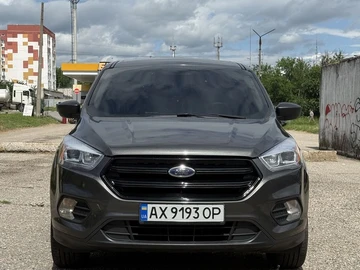 Авто Ford Escape 2018 № 8832193