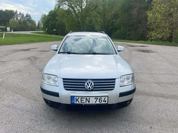 Авто Volkswagen Passat Sedan 2003 № 8832224