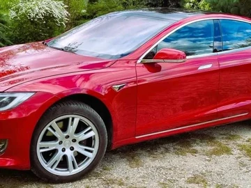 Авто Tesla Model S 2021 № 8832279
