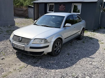 Авто Volkswagen Passat Sedan 2001 № 8832300