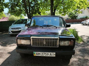 Авто ВАЗ 2107 2000 № 8832303