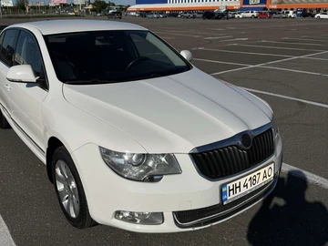 Авто Skoda Superb 2010 № 8832410