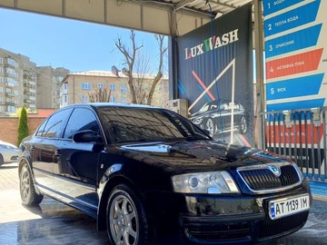 Авто Skoda Superb 2004 № 8832436