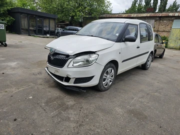 Авто Skoda Roomster 2012 № 8832449